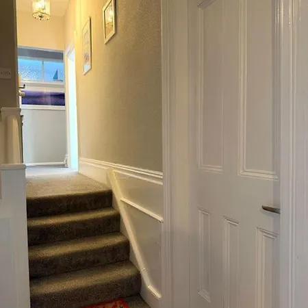 Baylight At Southdene Apartment *